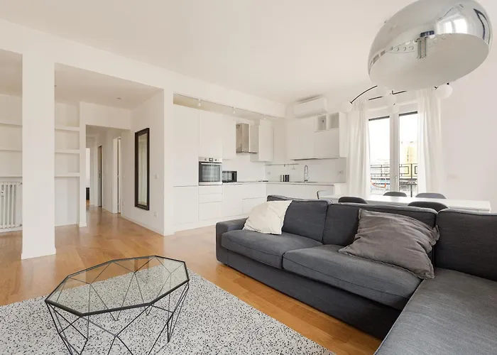 Bright Apartment Milano Centrale